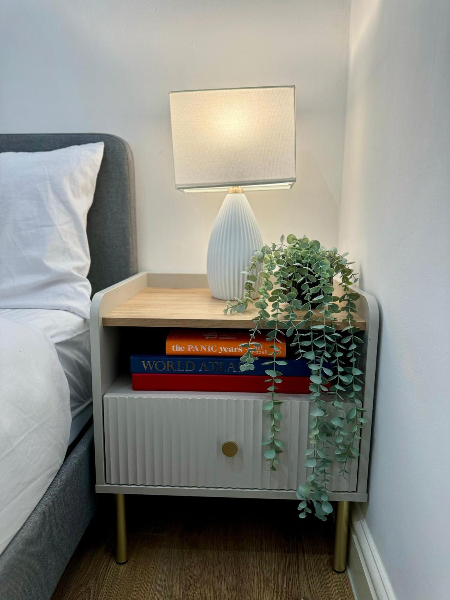 Holiday Home 2Br L 2Ba With Patio-Sleep 6 Londres Exterior foto